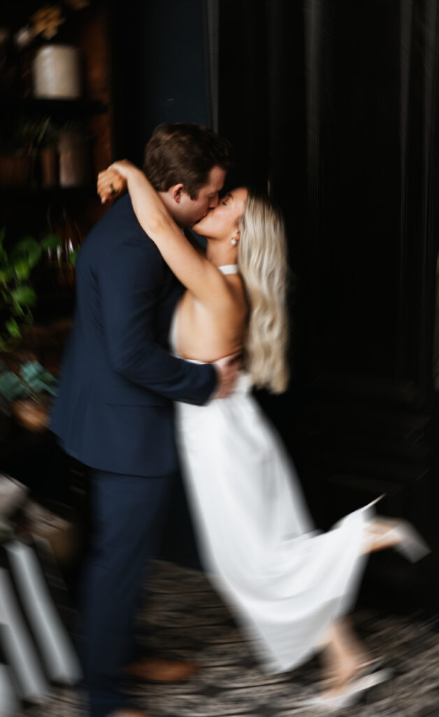 Museum of Kansas City Engagement Session